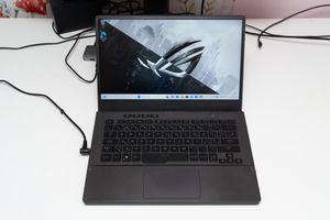 Prodám notebook Asus Zephyrus G14 2021